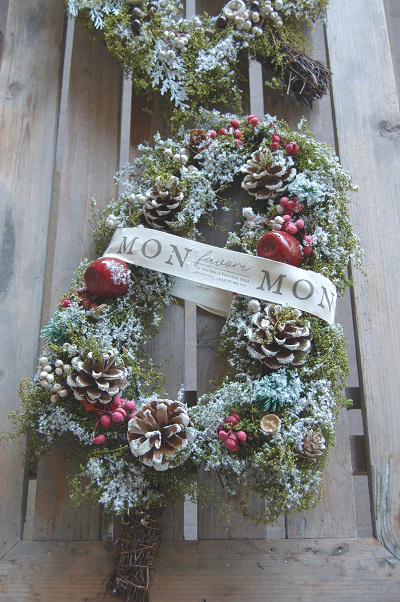 クリスマスツリー型リース