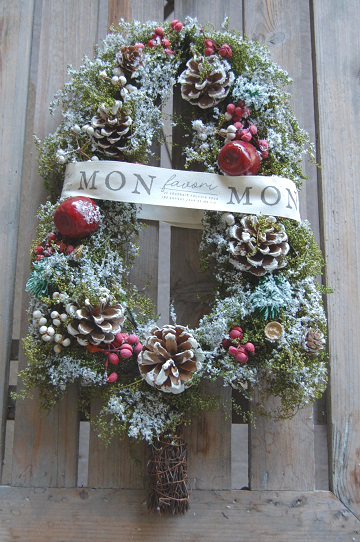 クリスマスツリー型リース