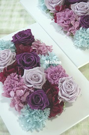 壁掛けアレンジ両親贈呈花