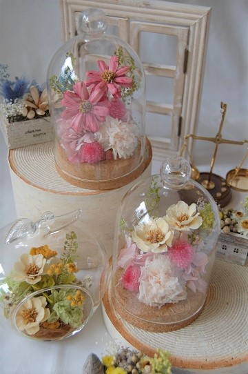 ガラスドームアレンジ