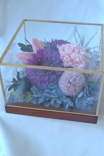 ガラスドームアレンジ